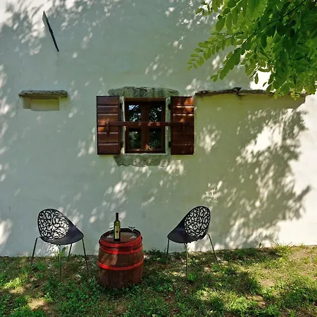 Istrien Traditionelles Steinhaus 8 By Interhome Kotli